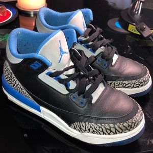 Jordan 3 blue cement black
